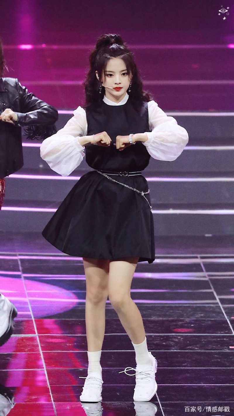 杨超越